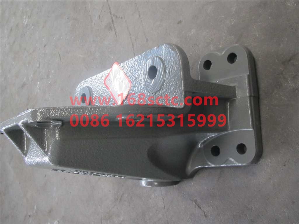 712W41310-0010-SINOTRUK HOWO-Front spring rear bracket left-ShanDeKaC7H