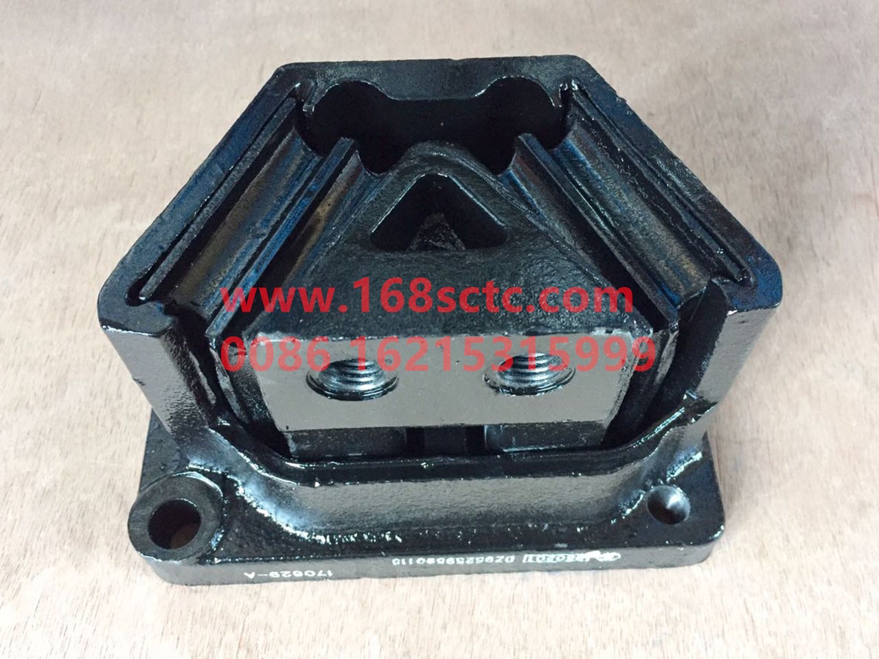 DZ95259590115-SHACMAN-suspension base-DeLongF3000 2015Kuan