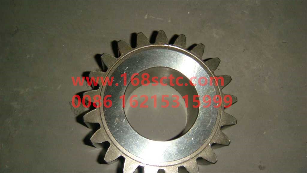 AZ2210050301-SINOTRUK HOWO-Idler-ZhongQiBianSuXiangHW15710