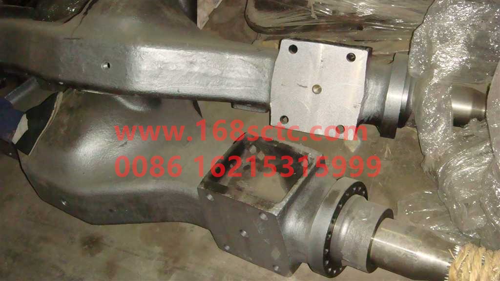 AZ9970330066-SINOTRUK HOWO-Middle axle housing (AC26bridge/wheelbase2520)-ZhongQiAC26CheQiao