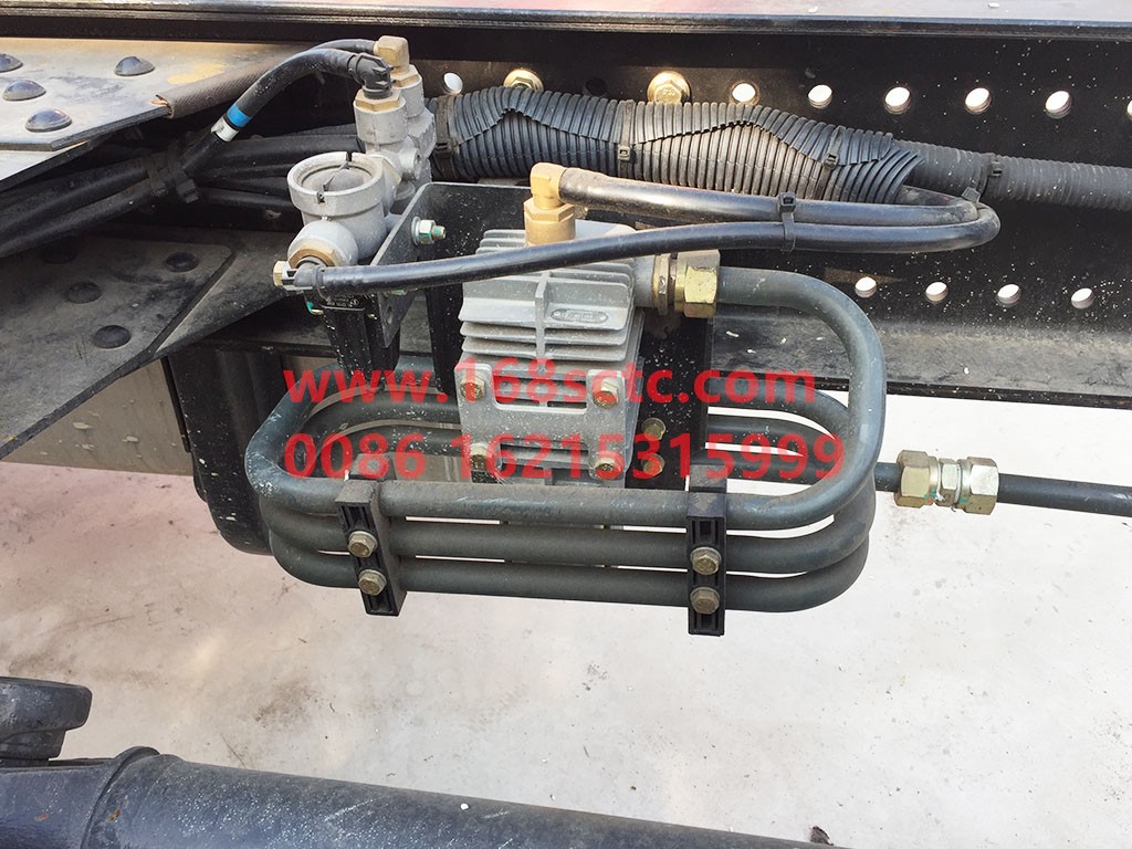 DZ98149360058-SHACMAN-Oil water separator assembly-DeLongL3000 2016Kuan