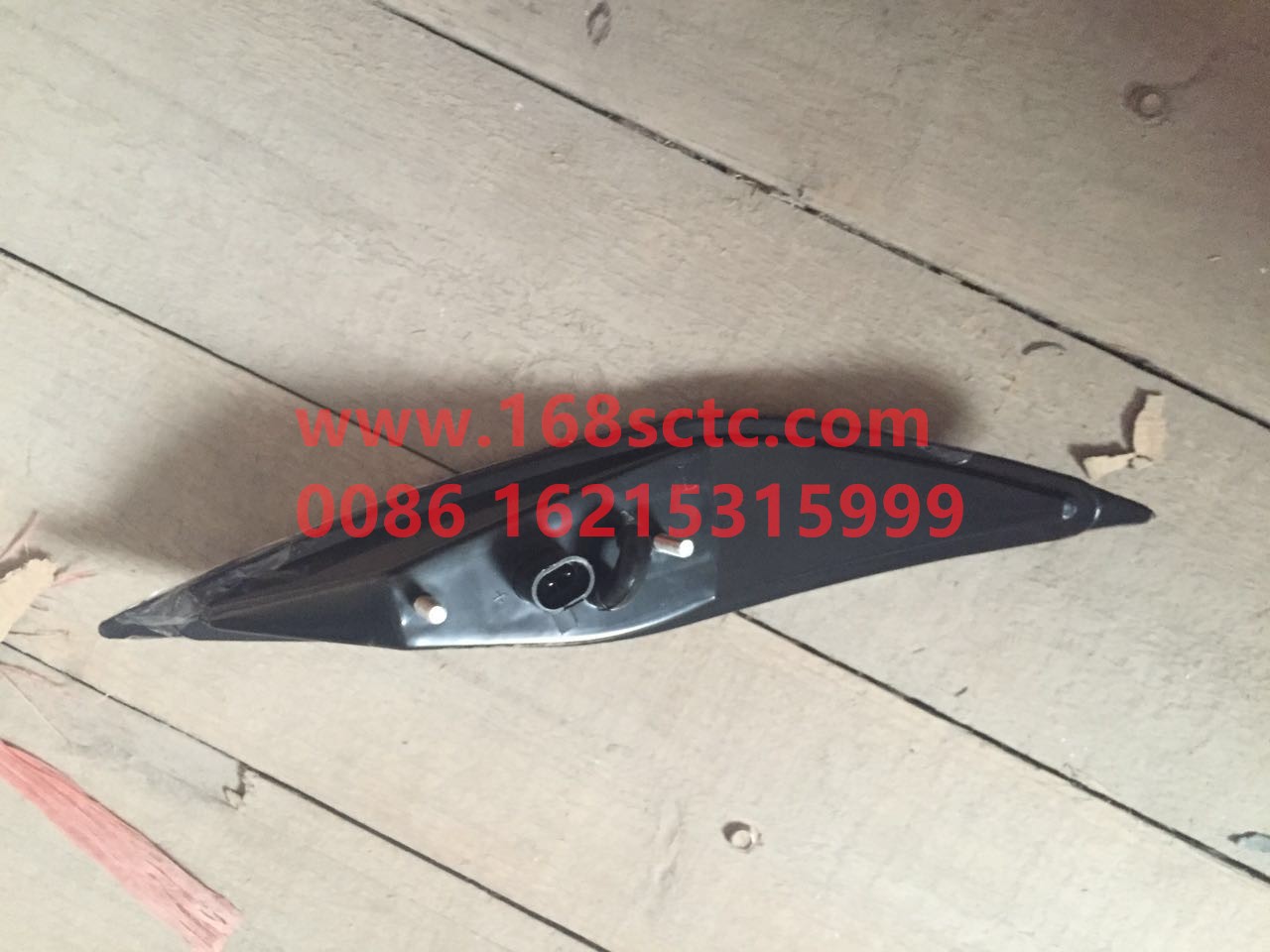 DZ97189721210-SHACMAN-position lightsLeft-DeLongX3000 2013Kuan