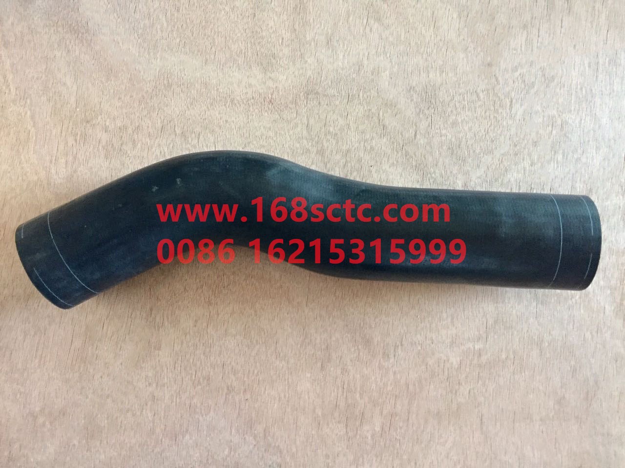 DZ95259535031-SHACMAN-Radiator water inlet hose-DeLongF3000 2015Kuan