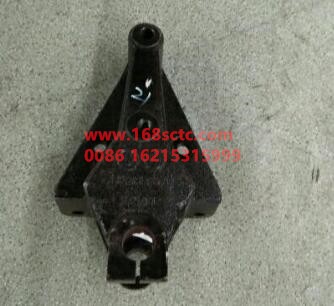SZ970000020-SHACMAN-Front spring left front bracket-DeLongM3000 2012Kuan