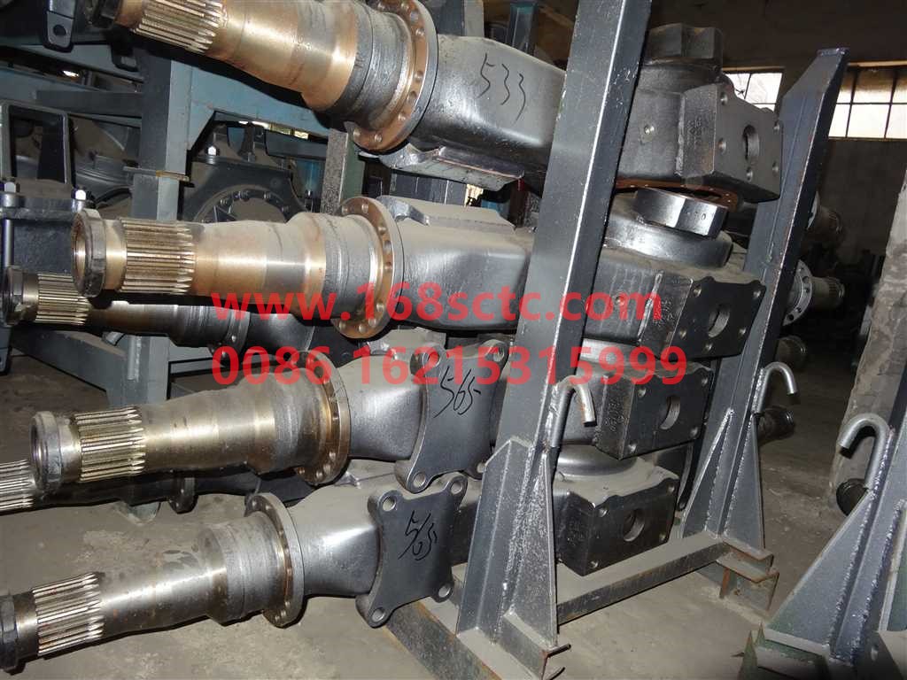 AZ7121330565-SINOTRUK HOWO-Rear axle housing (ST16rear axle housing assemblyHUV270rubber suspension)-ZhongQiHouQiaoST16