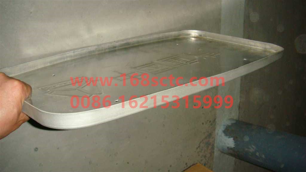 AZ9925540290-SINOTRUK HOWO-Muffler decorative panel-HaoWoA7Kuan