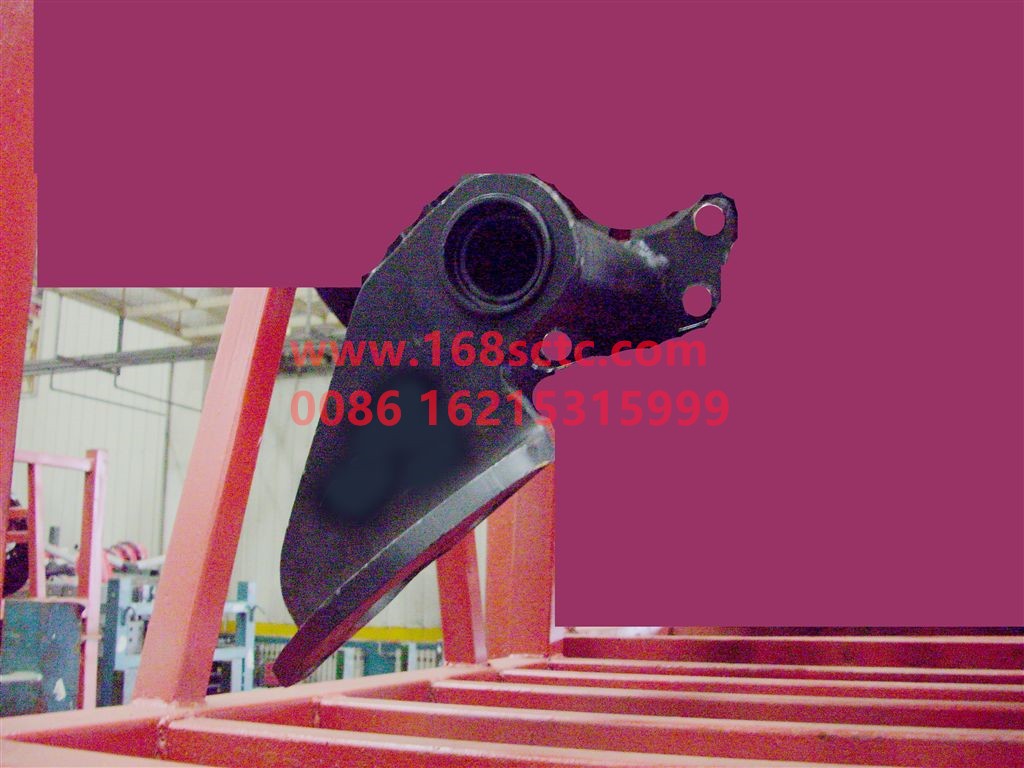 WG9360345538-SINOTRUK HOWO-Brake chamber bracket assembly right center (disconnected type)-ZhongQiHW1279Qiao