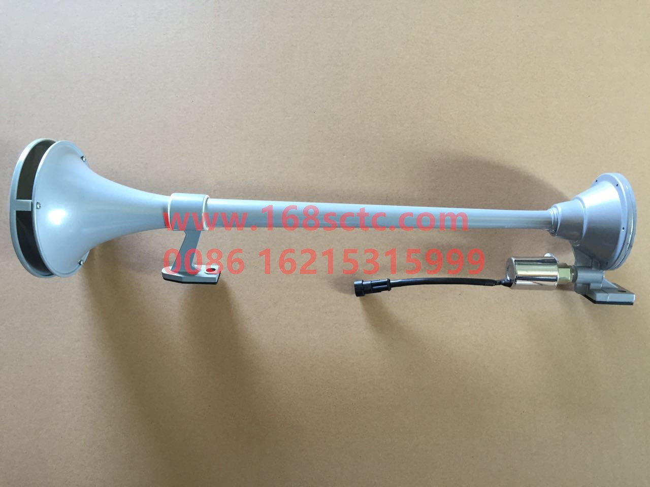 DZ97259090002-SHACMAN-air horn-DeLongX3000 2013Kuan