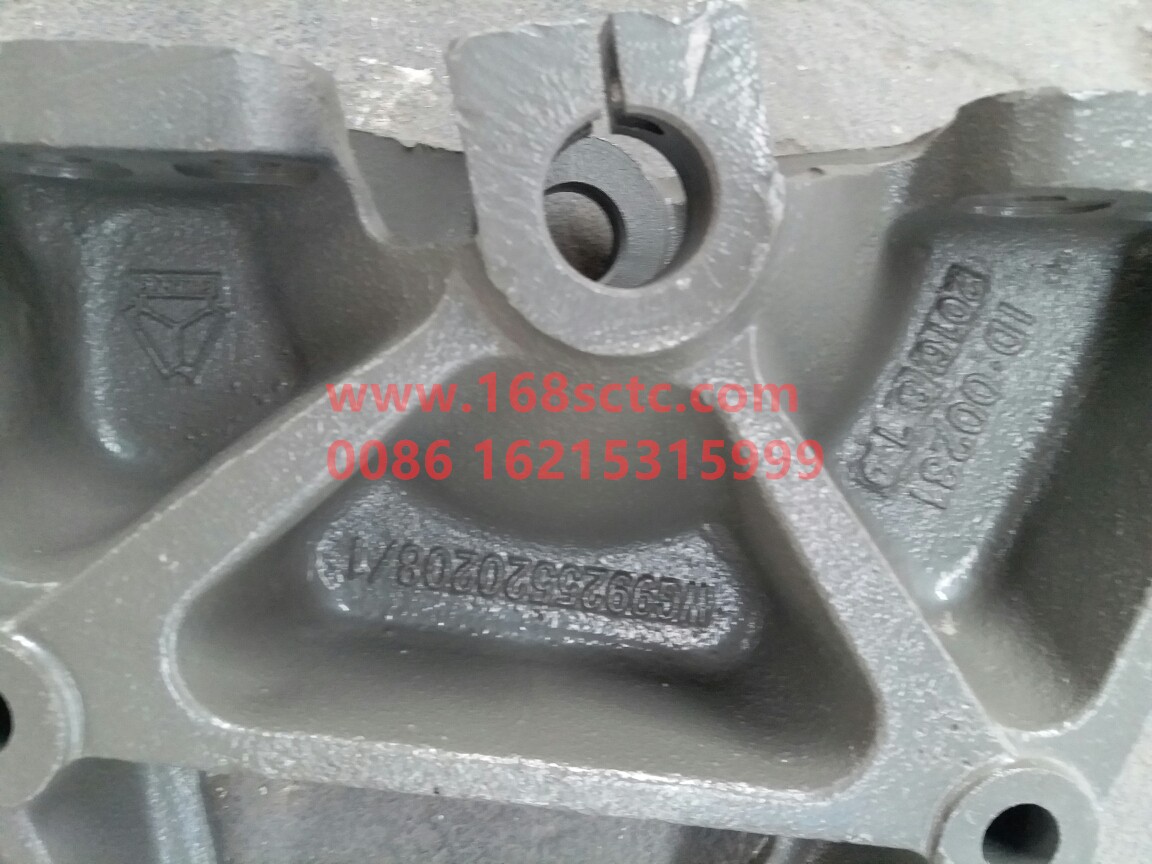 WG9925520208-SINOTRUK HOWO-Front spring rear bracket right HOWO T7H-HaoWoT7HKuan