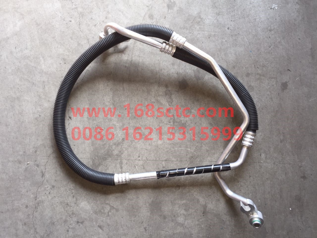 DZ15221845034-SHACMAN-Air conditioning pipe pressure - steam-DeLongXinM3000 2013Kuan