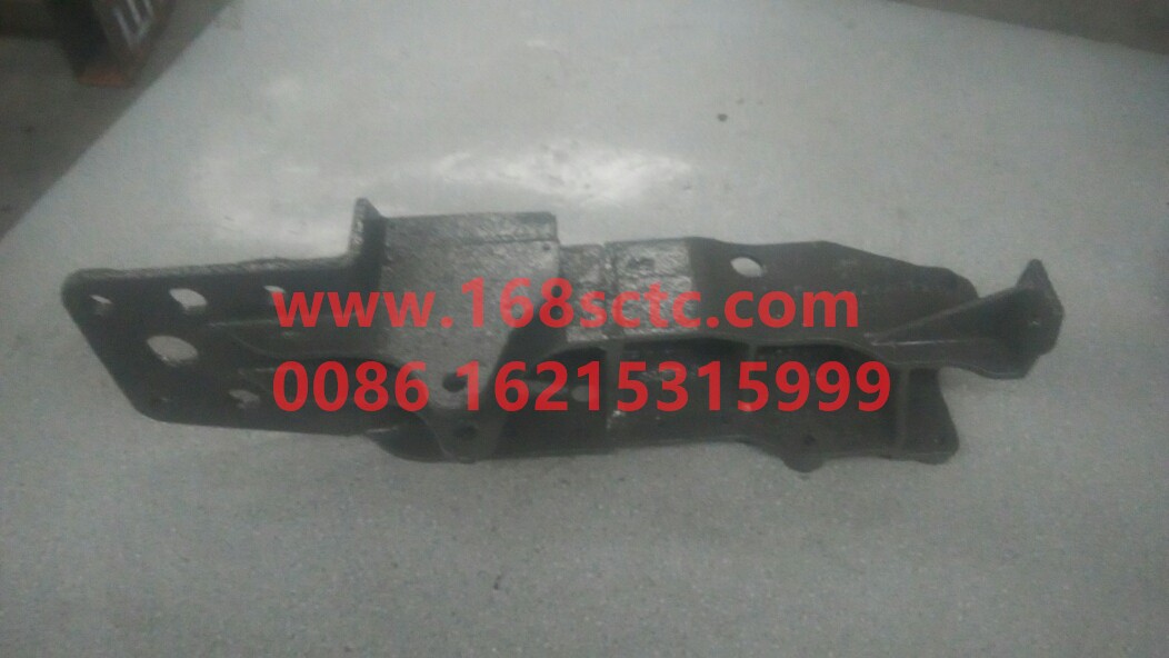 AZ1642448083-SINOTRUK HOWO-lower bracketLeft320sus/+114.5/940frame-HaoWo2012Kuan