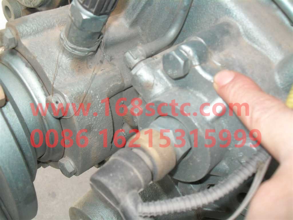 WG2222100075-SINOTRUK HOWO-Cylinder head (range gear cylinder)-ZhongQiBianSuXiangHW13710