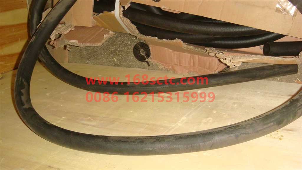 WG9770110006-OTHERS-Fuel heater water inlet hose-KuangShanBaWang70