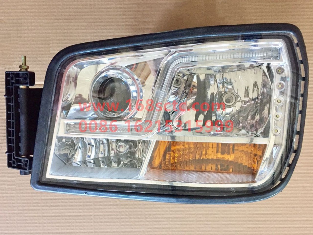 DZ96189722010-SHACMAN-Left headlamp assembly (DRL)-DeLongXinM3000 2013Kuan