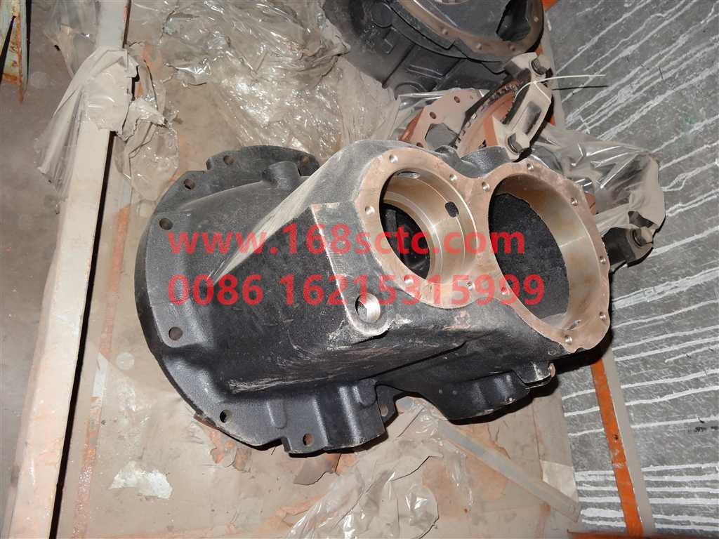 A2 3200V1894-SINOTRUK HOWO-Main reducer housing with bearing cover-ZhongQiHW1279Qiao