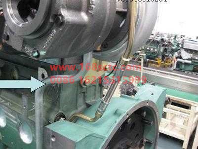 VG1092110044-SINOTRUK HOWO-Supercharger oil inlet pipe without cap-ZhongQiFaDongJiWD615.67