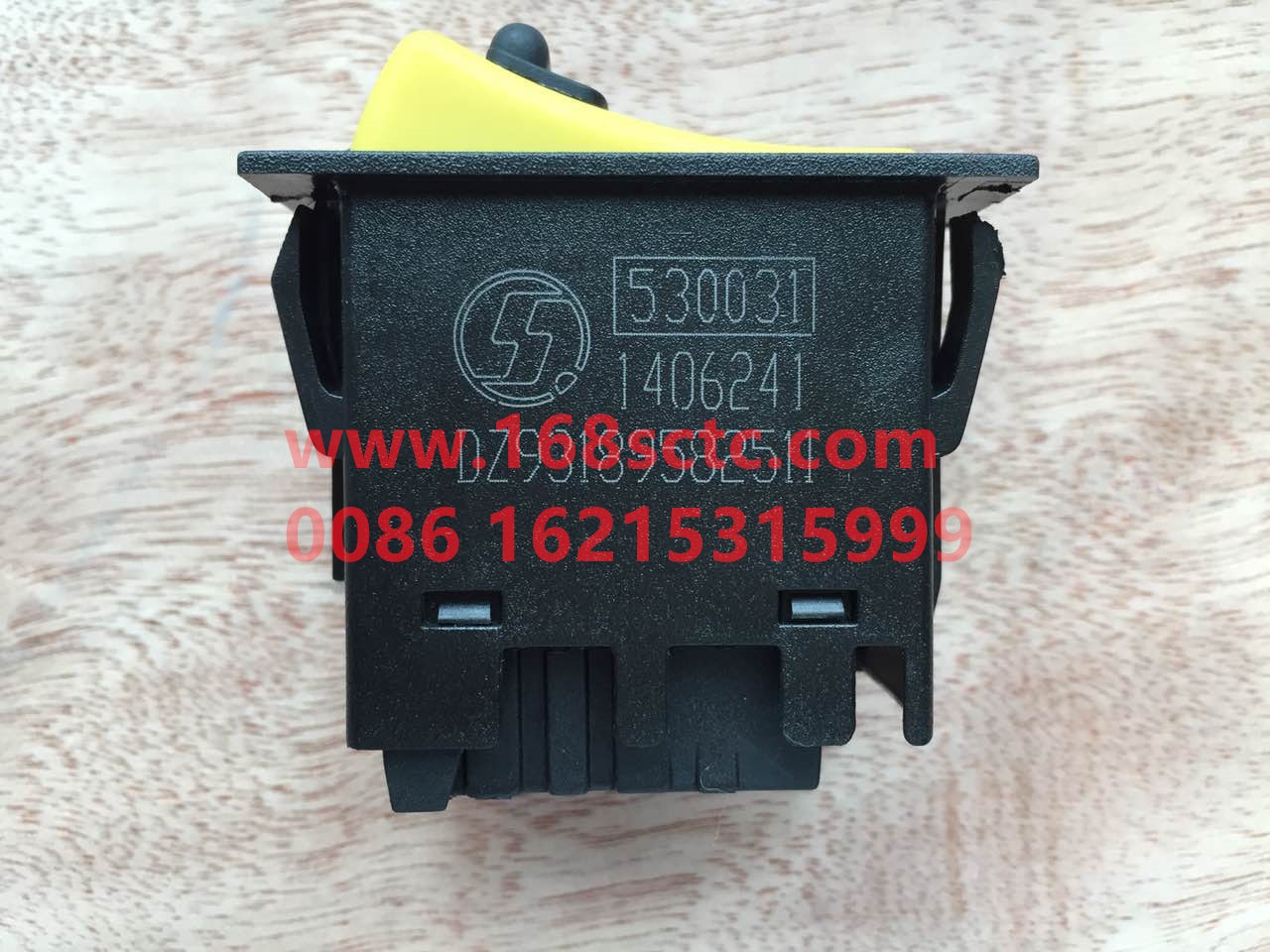 DZ93189582511-SHACMAN-Electromagnetic Power Master Switch Rocker Switch-DeLongF2000 2015Kuan