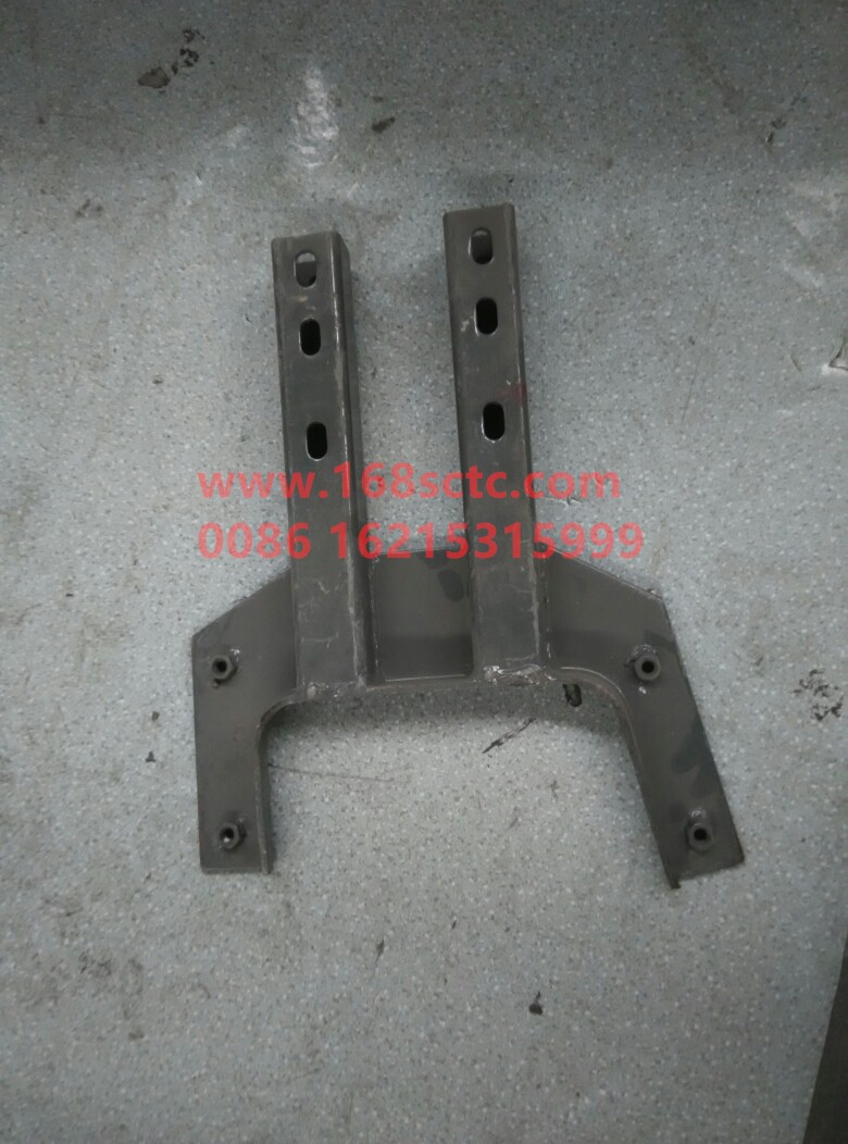 AZ9925930217-SINOTRUK HOWO-Pedal bracket assembly right-HaoWoT7HKuan