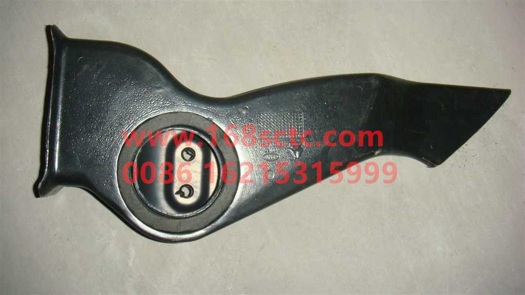 AZ1664160270-SINOTRUK HOWO-Co-driver's side blowing foot air duct assembly-HaoWoT7HKuan