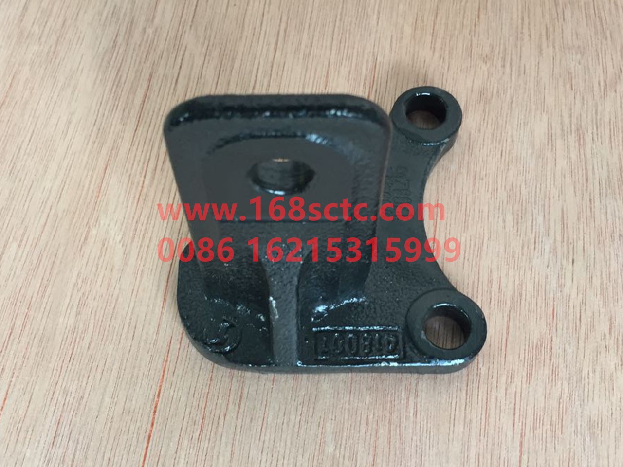 SZ924000954-SHACMAN-gear selector bracket-DeLongM3000 2012Kuan