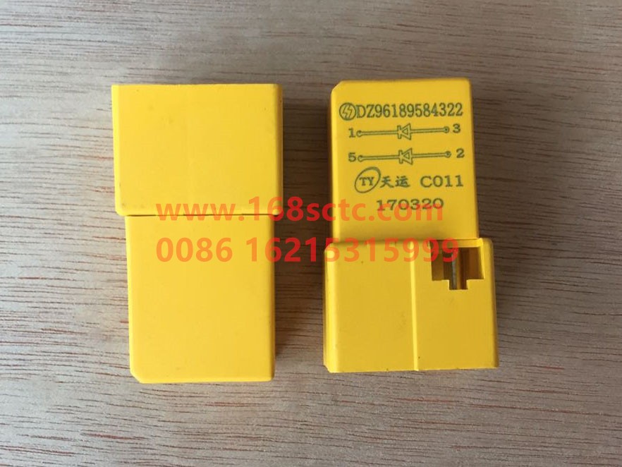 DZ96189584322-SHACMAN-relay-DeLongXinM3000 2013Kuan