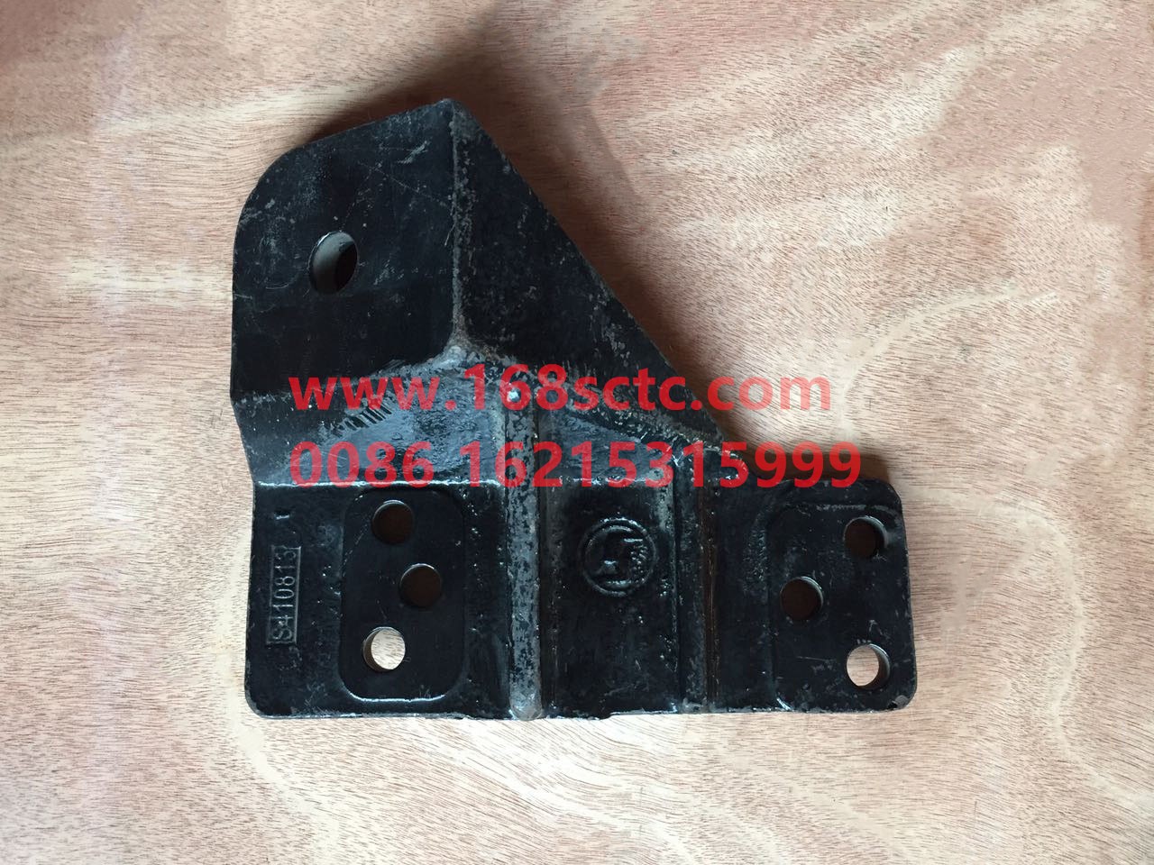 DZ95259591210-SHACMAN-engine support left-DeLongF3000 2015Kuan