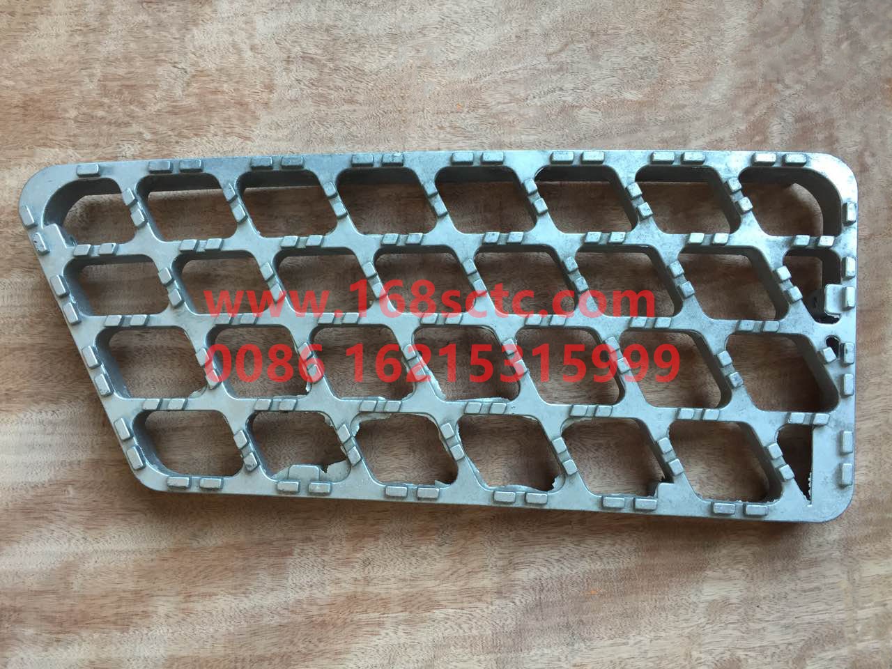 DZ13241240674-SHACMAN-intermediate stepsright (aluminum)-DeLongF3000 2009Kuan