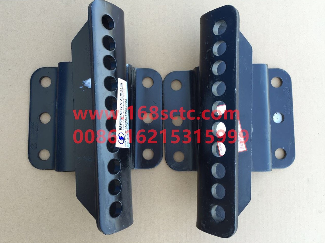 DZ93259594100-SHACMAN-Bracket assembly left-DeLongF2000 2015Kuan