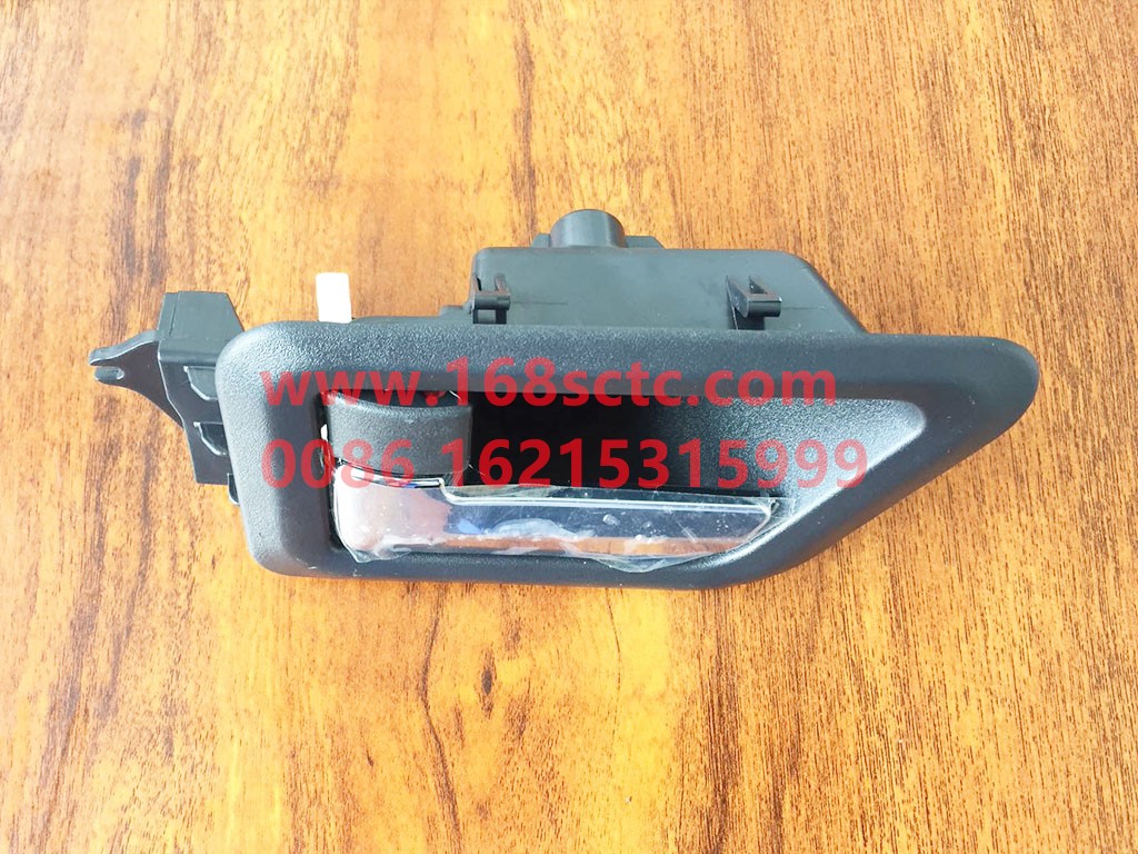 DZ15221339991-SHACMAN-Left door inner opening handle assembly 17 interior-DeLongXinM3000 2015Kuan