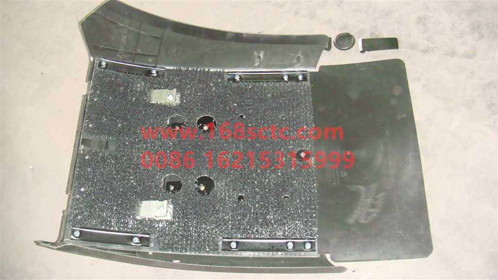 WG9918950222-SINOTRUK HOWO-fender rear assemblySplit type-HaoWoT7HKuan