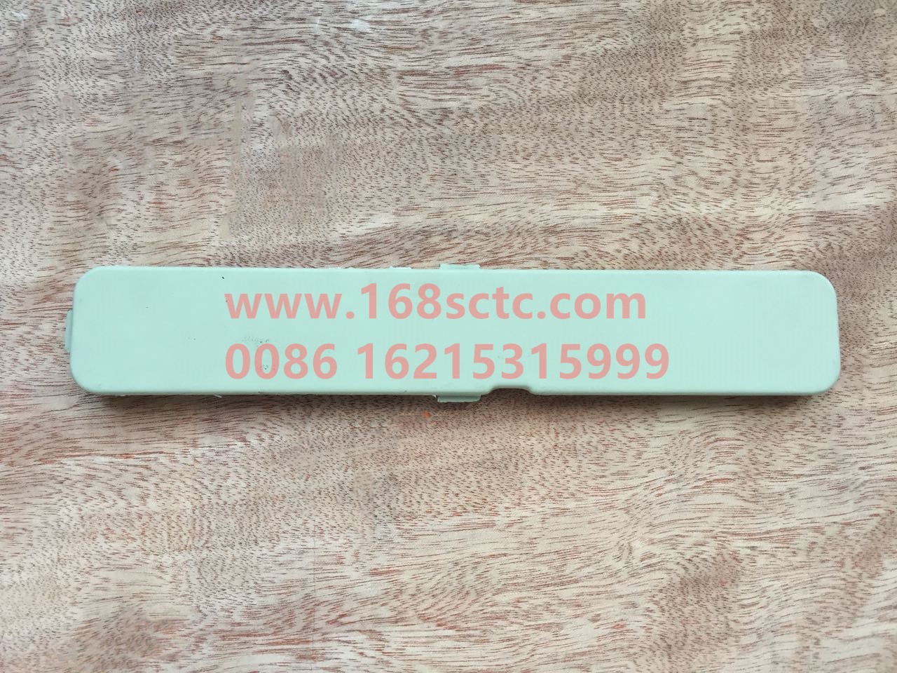 DZ96259622381-SHACMAN-Bumper trim cover-DeLongXinM3000 2013Kuan