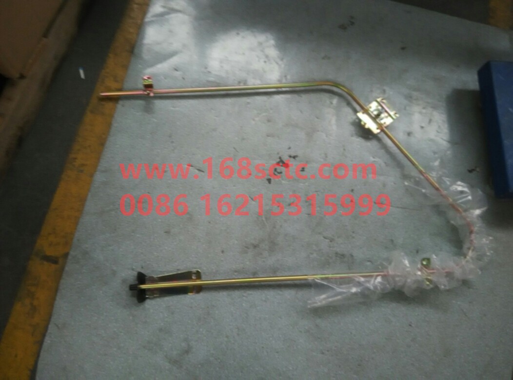 T/Right door upper hinge assembly