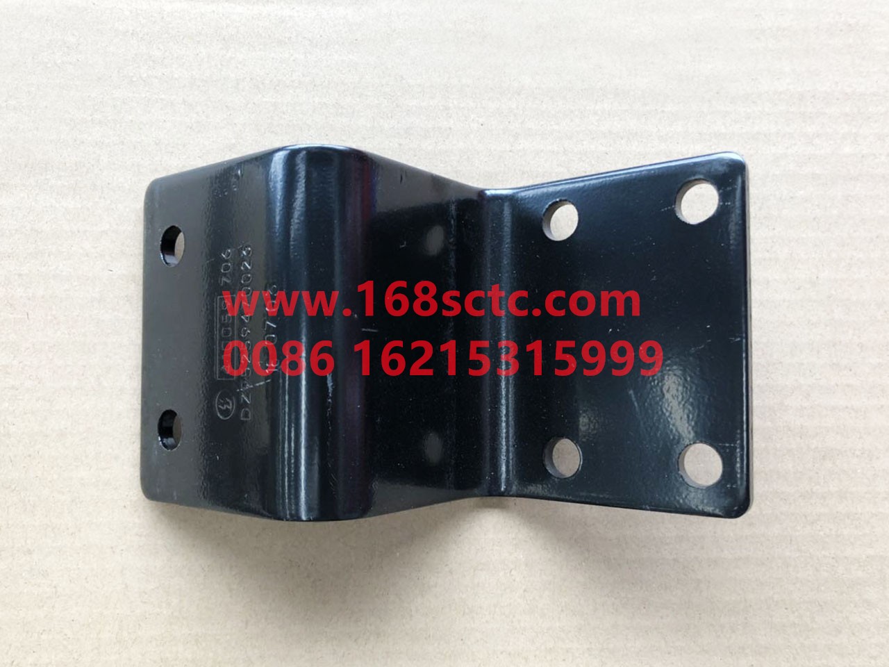 DZ95259470023-SHACMAN-Steering oil tank bracket-DeLongF3000 2015Kuan