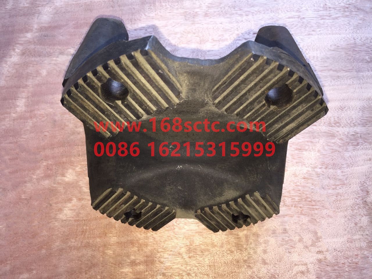 P635-2201-11-SHACMAN-Flange fork Φ63.5-DeLongFC 2007Kuan