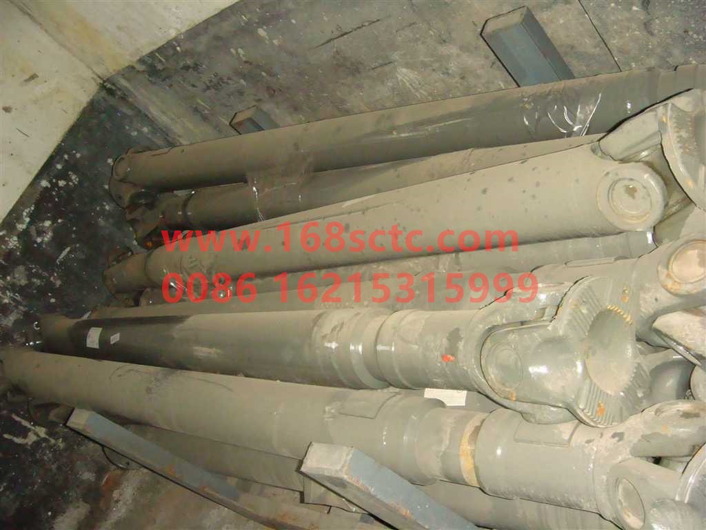 AZ9939312143-SINOTRUK HOWO-transmission shaftFace teethL=1680x180x4x57-HaoWo2007Kuan