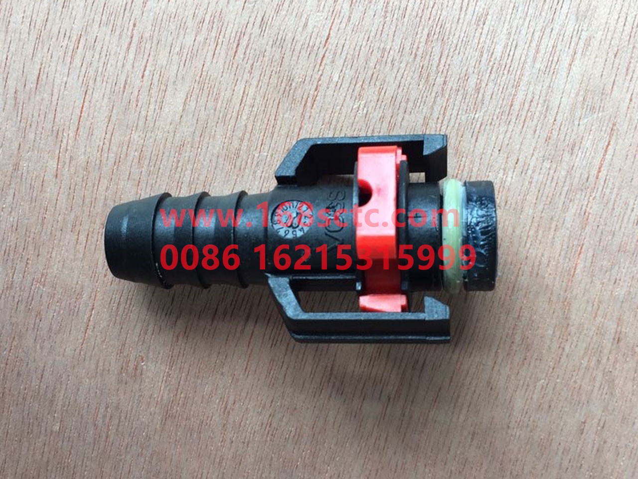 DZ97189550603-SHACMAN-Fuel tank connector-DeLongX3000 2013Kuan