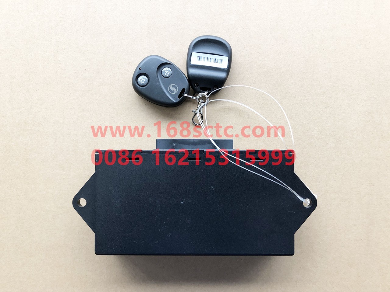 DZ95189586608-SHACMAN-Door and window control unit with central lock 3 03 New M3000 needs to be reported to DZ9518958660 at the same time-DeLongXinM3000 2015Kuan