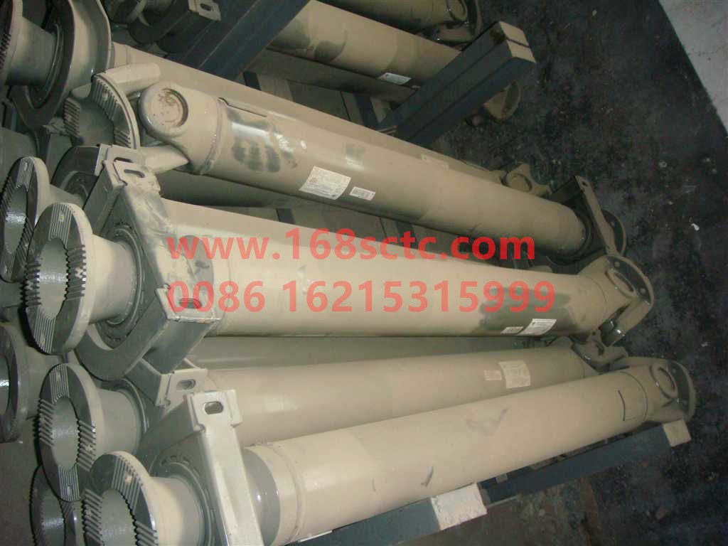 AZ9938311388-SINOTRUK HOWO-Drive shaft middle-HaoWoA7Kuan