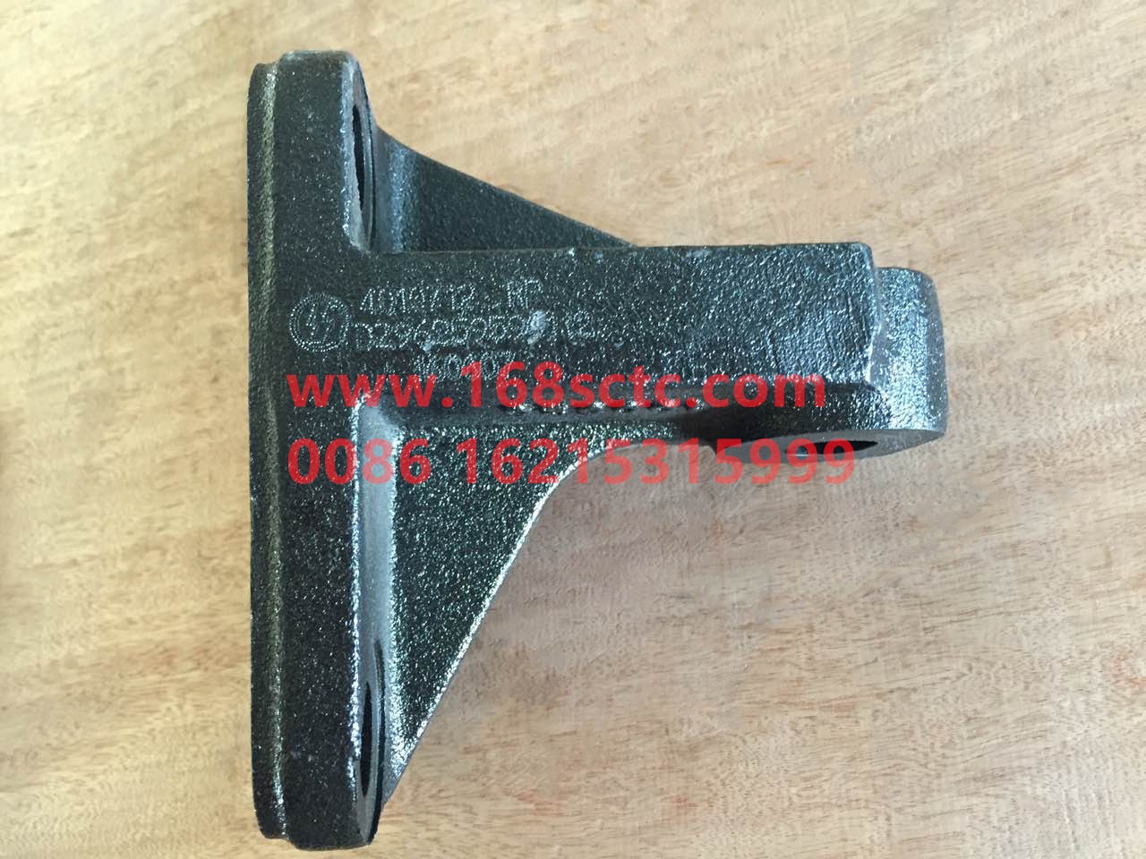 DZ96259590112-SHACMAN-engine left bracket-DeLongXinM3000 2015Kuan