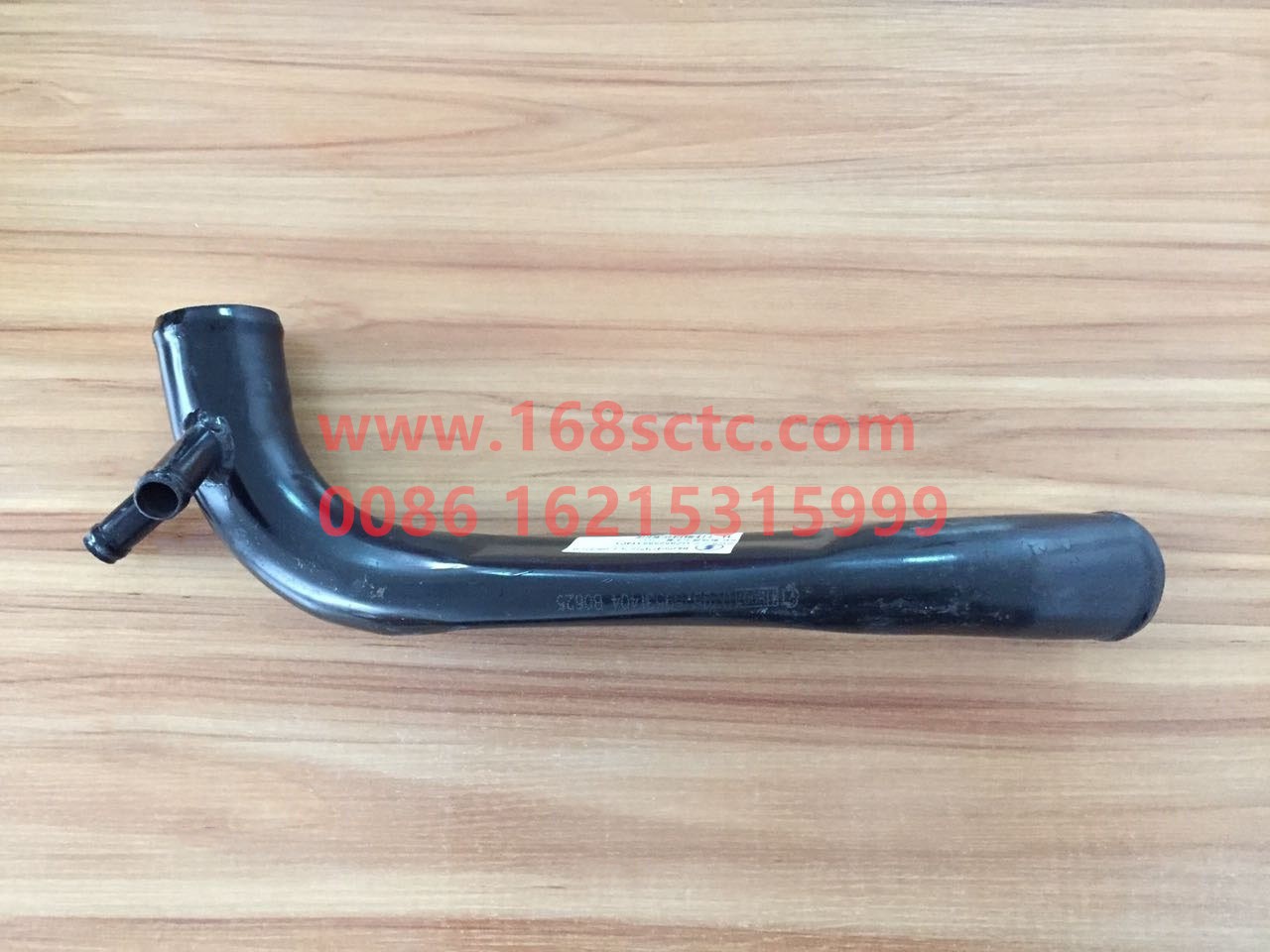 DZ95259531404-SHACMAN-Radiator outlet pipe (2 ports) MOQ 100-DeLongF3000 2015Kuan