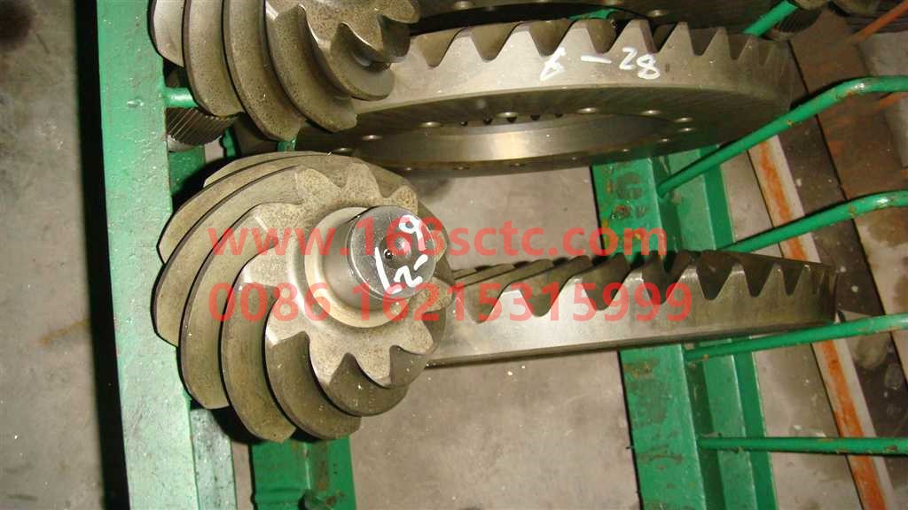 AZ9761321014-SINOTRUK HOWO-Basin angle tooth rear axle 41/11 Sinotruk 180-ZhongQiHouQiaoHW1667