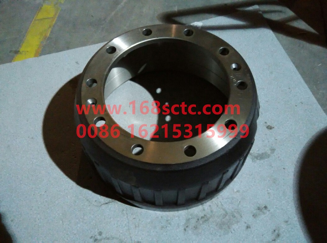 AZ9125440009-SINOTRUK HOWO-front brake hubgolden prince-ZhongQiQianQiaoJW07