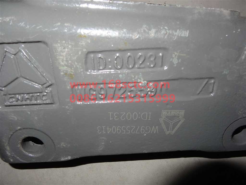 WG9725590413-SINOTRUK HOWO-bracket left-HaoWo2013Kuan