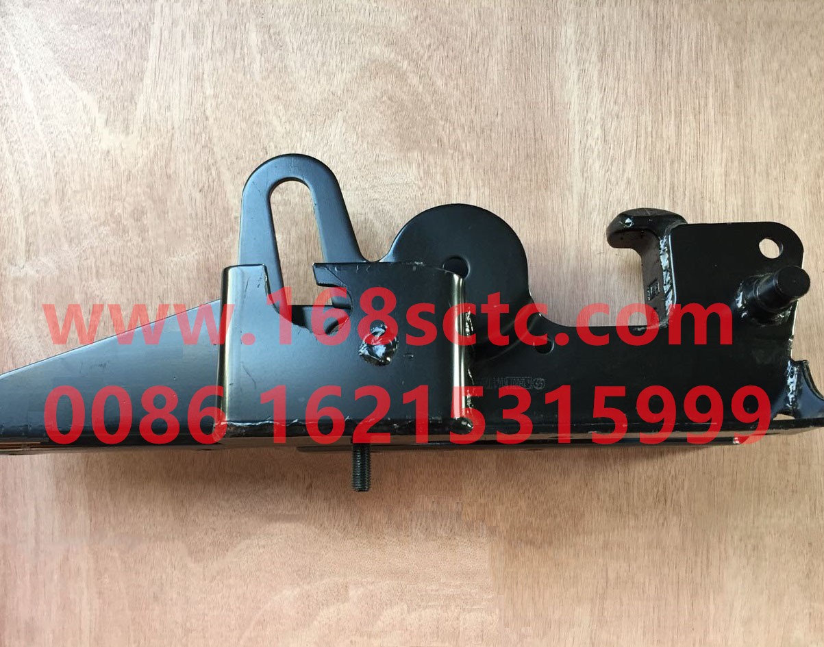 Flip shaft right support assembly