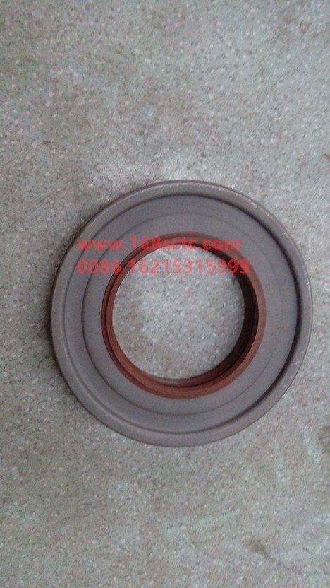1205Q2591-SINOTRUK HOWO-Rear axle corner tooth oil seal 149x81x19-ZhongQiHW1697Qiao
