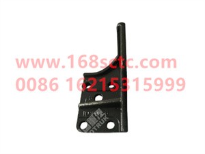 WG9925930031-SINOTRUK HOWO-bumper bracket A7-HaoWoT7HKuan