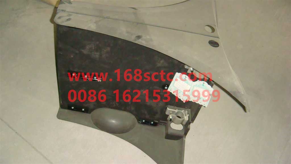 WG9925950121-SINOTRUK HOWO-Fender assembly right double rear axle-HaoWoA7Kuan