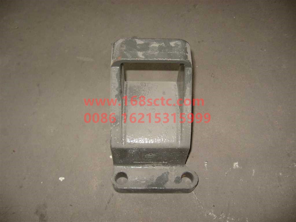 WG9925521011-SINOTRUK HOWO-Rear spring front bracket left-HaoWoT7HKuan