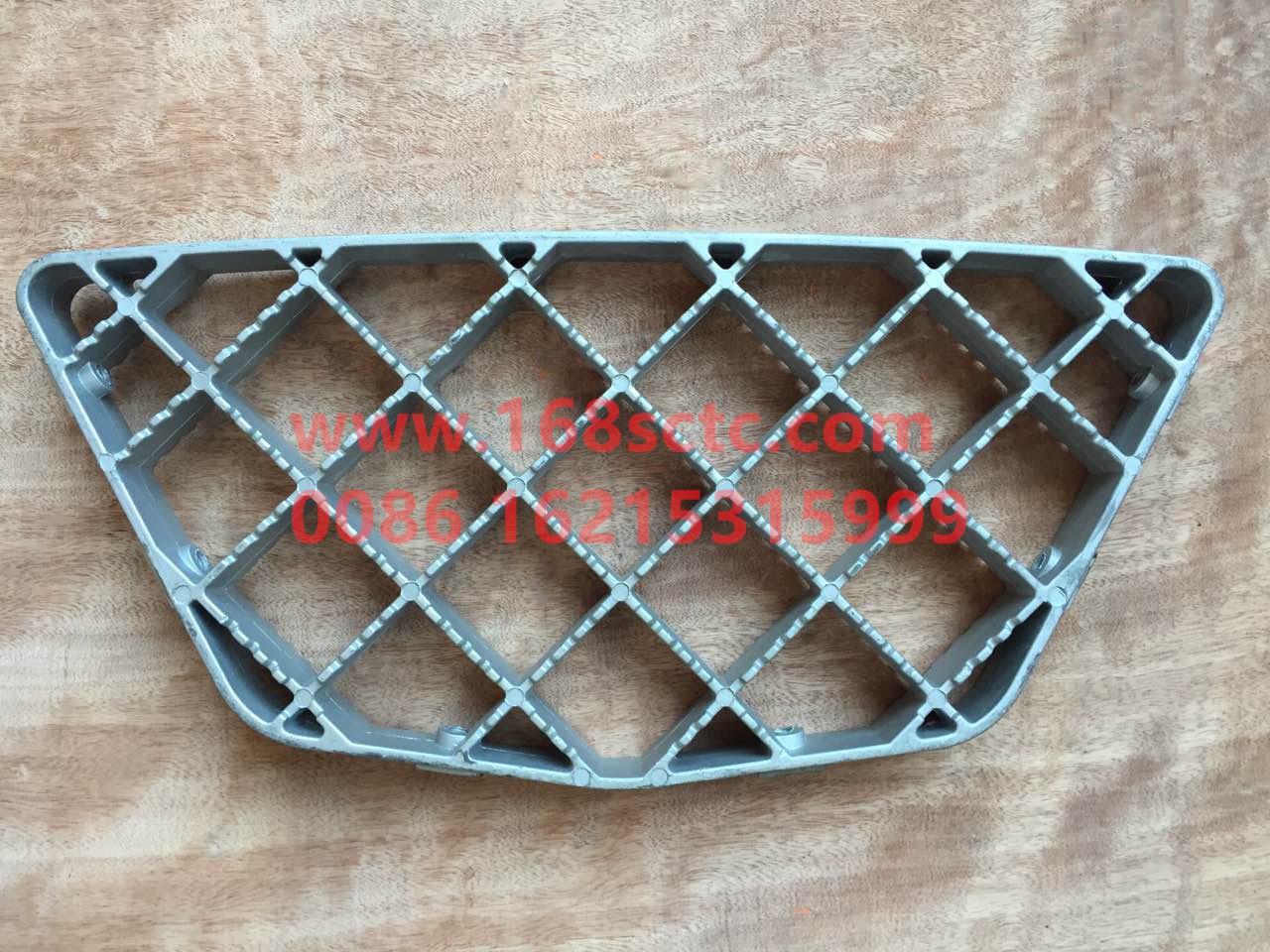 DZ15221242462-SHACMAN-up the stepsnewM3000-DeLongXinM3000 2013Kuan