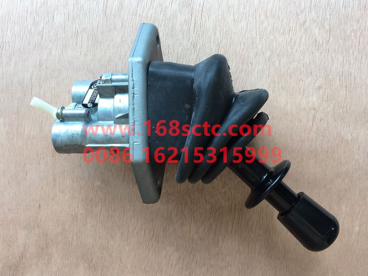 DZ91259090000-SHACMAN-hand brake valve Z-AoLong2007Kuan